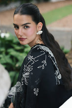 Load image into Gallery viewer, Q - OBSIDIAN