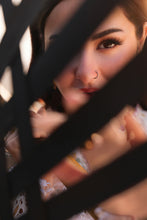 Load image into Gallery viewer, Q - ILARA
