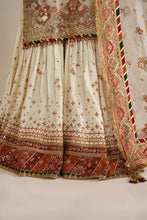 Load image into Gallery viewer, BRQ - EMBROIDERED NET UF-4368