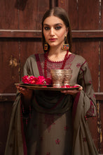 Load image into Gallery viewer, AZ - ZEENAT