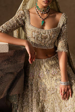 Load image into Gallery viewer, AF - EVLINE