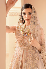 Load image into Gallery viewer, IMROZIA - B8 GOLD MAJESTY (GOWN WITH LENGHA)