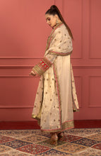 Load image into Gallery viewer, MNM - FARNAAZ