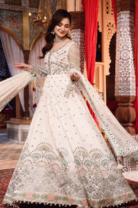 MB - MBROIDERED PEARL WHITE & PEACHY SILVER