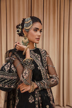 Load image into Gallery viewer, F - SAFEENA