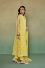 Load image into Gallery viewer, S - EMBROIDERED EXTRA WEFT JACQUARD YELLOW 3PC