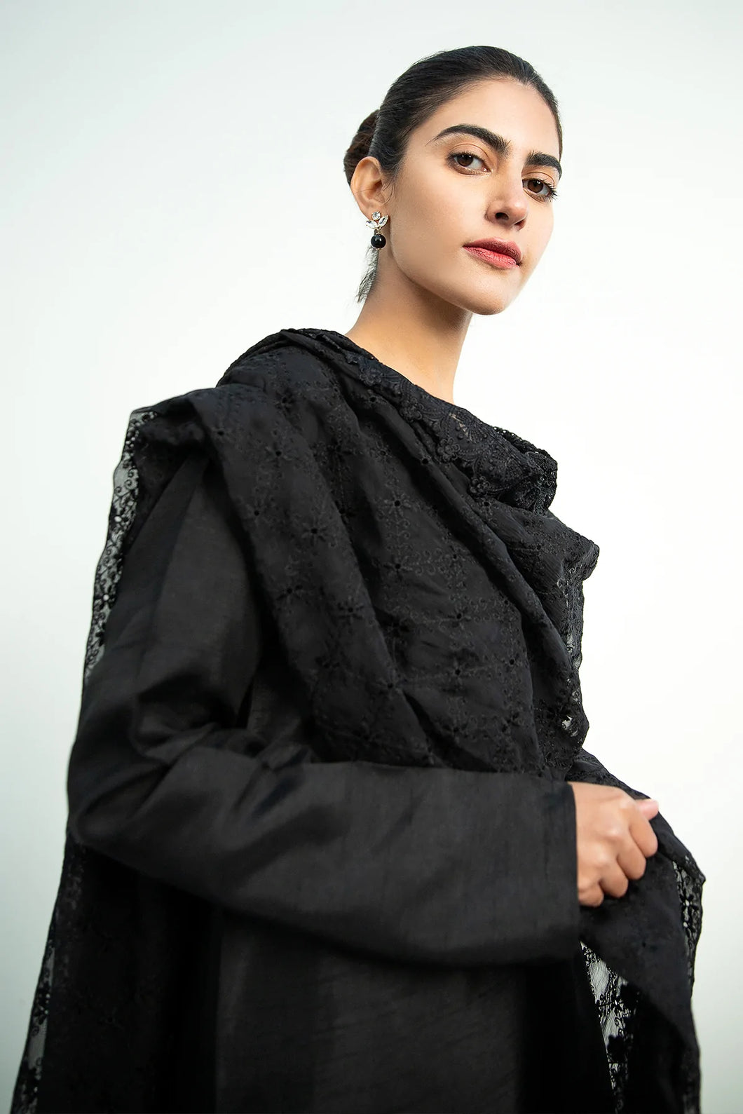 BD - EMBROIDERED CHIFFON DUPATTA-01