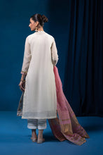 Load image into Gallery viewer, S - EMBROIDERED KARANDI OFF-WHITE