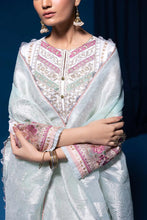 Load image into Gallery viewer, S - EMBROIDERED JACQUARD OFF-WHITE